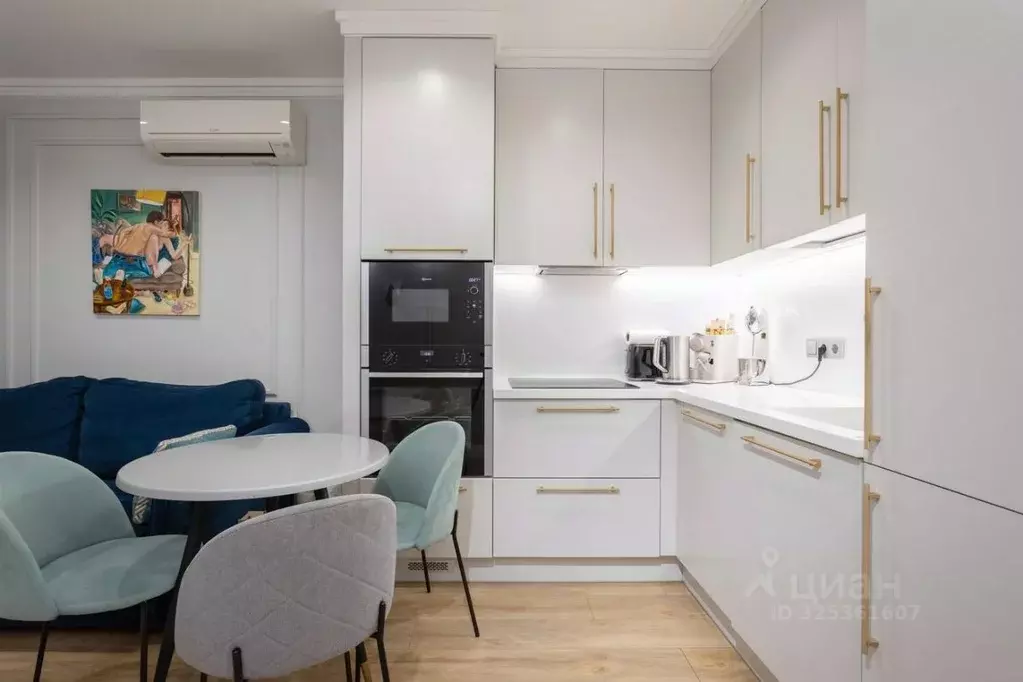 2-к кв. Москва Рябиновая ул., 3к2 (65.0 м) - Фото 1