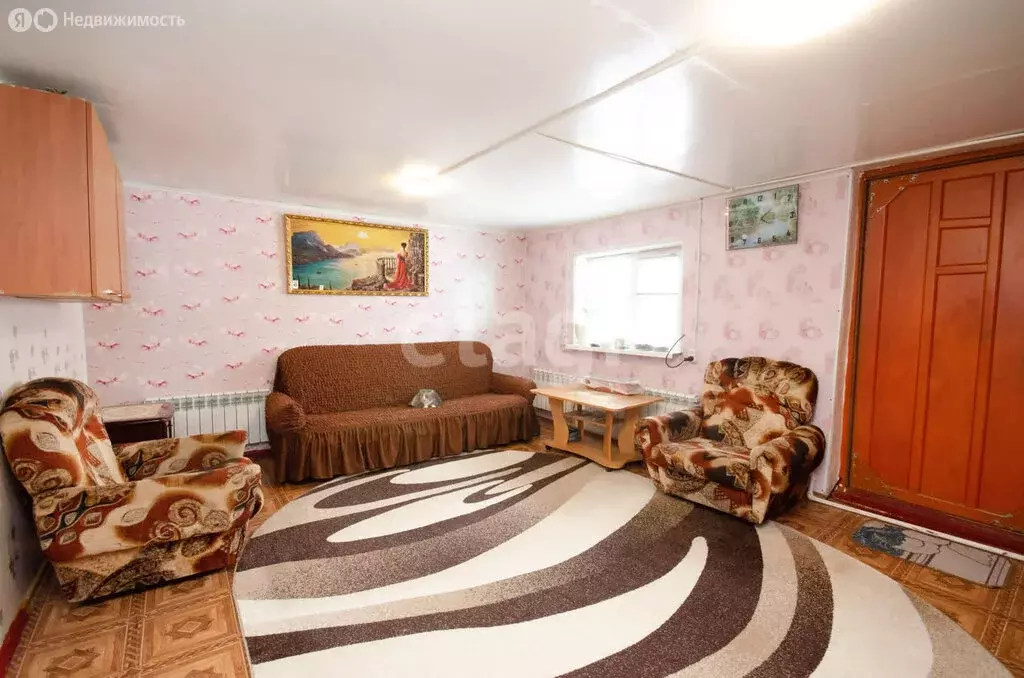 Дом в Тюменская область, Ялуторовский муниципальный округ, деревня ... - Фото 1