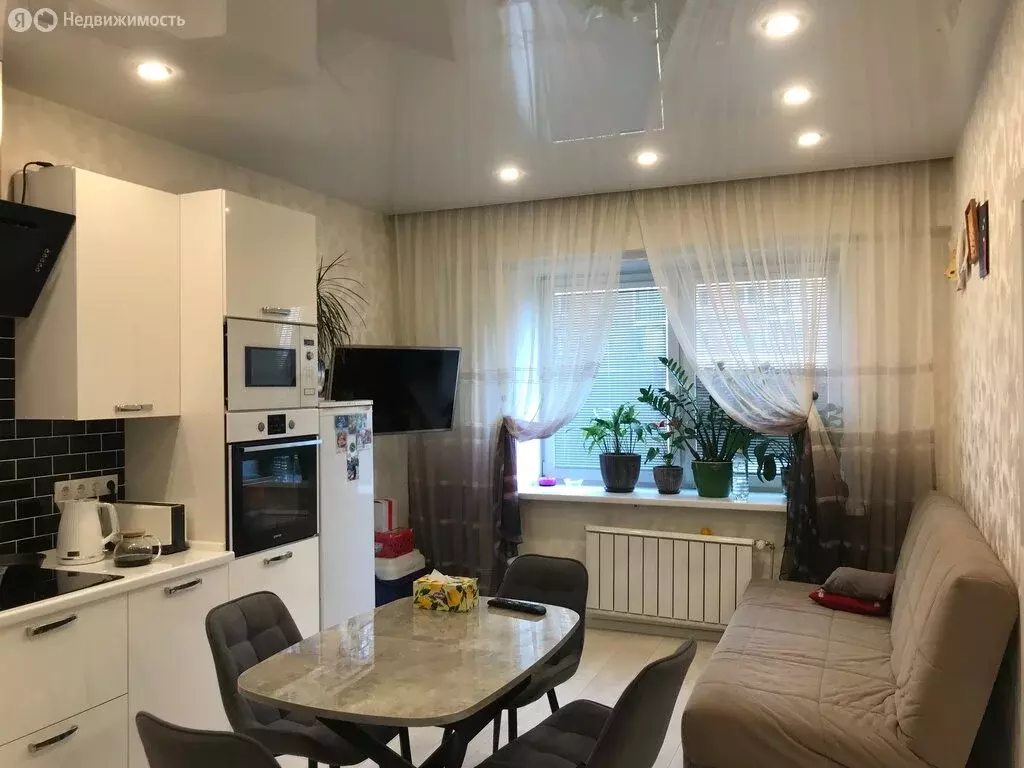 3-комнатная квартира: Иркутск, Депутатская улица, 63 (78 м) - Фото 0
