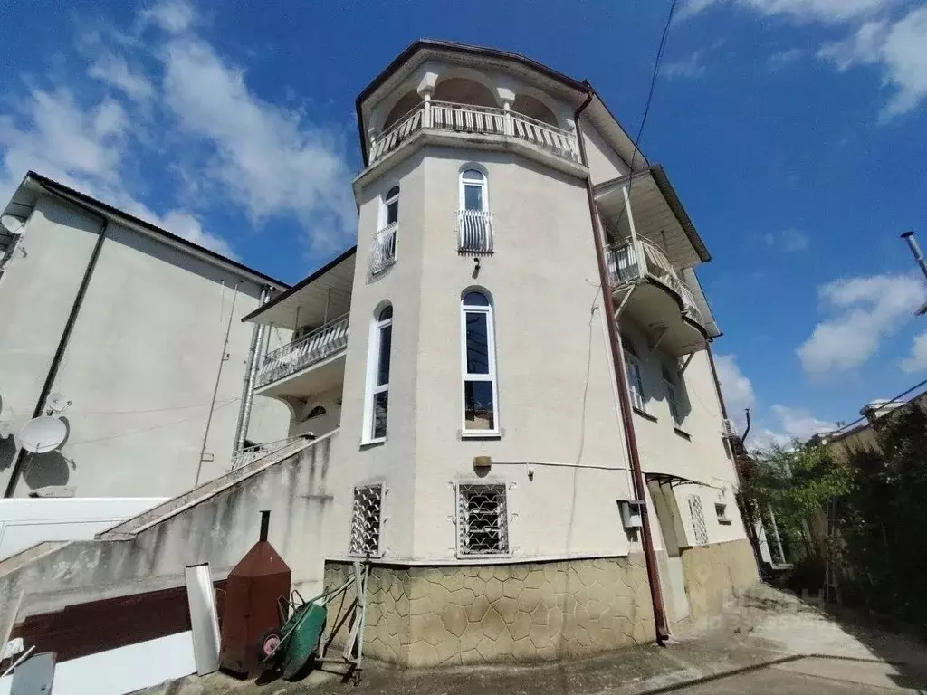Дом в Краснодарский край, Сочи Вишневая ул. (425 м) - Фото 1
