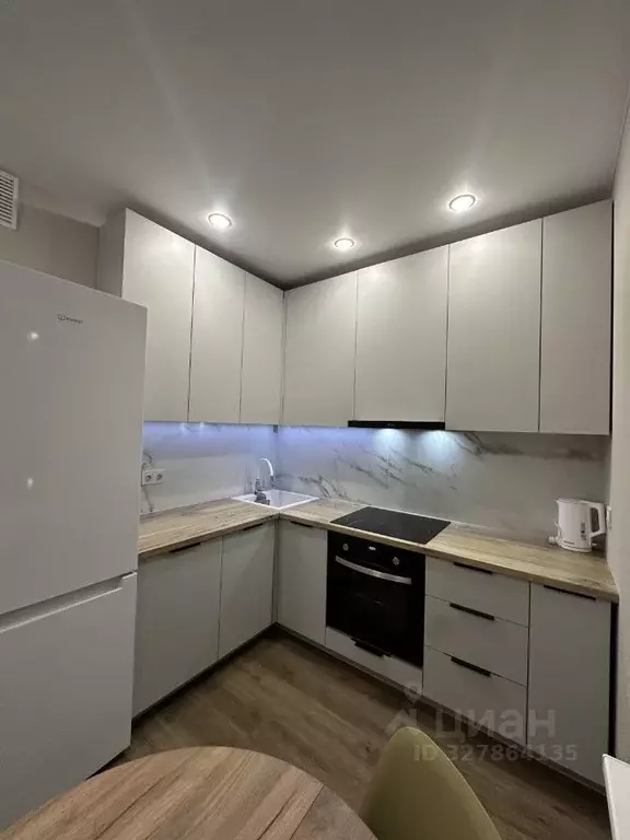 1-к кв. Татарстан, Казань ул. Петра Полушкина, 1 (35.1 м) - Фото 2