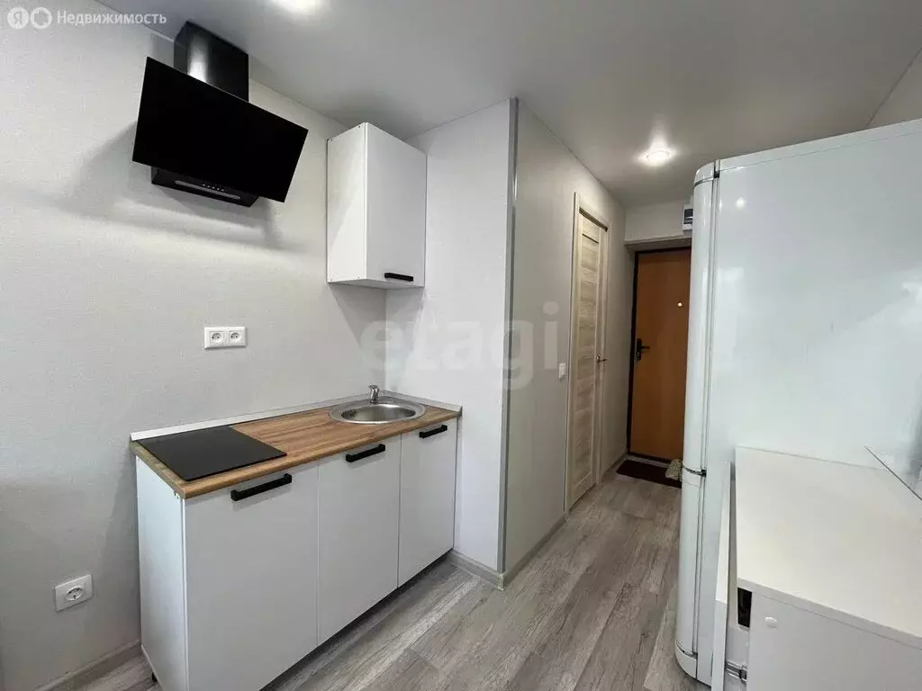 Квартира-студия: Казань, улица Академика Губкина, 5 (12.2 м) - Фото 1