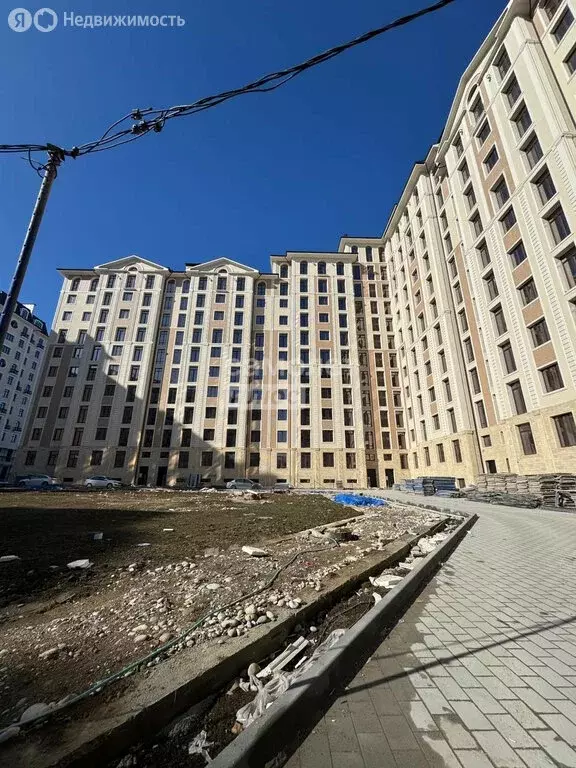 2-комнатная квартира: Нальчик, проспект Ленина, 1 (78.3 м) - Фото 1