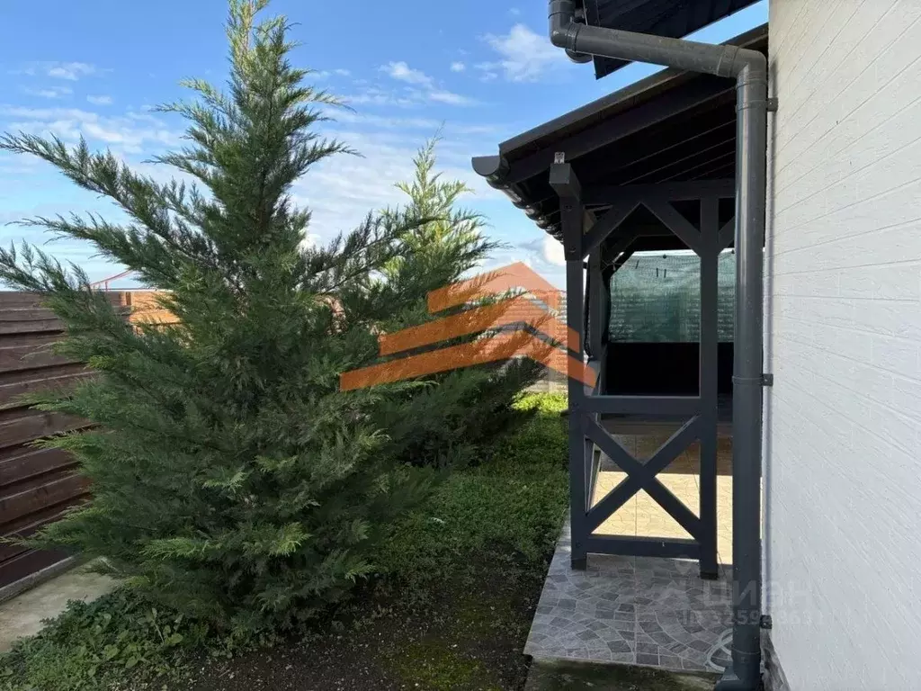 Дом в Крым, Феодосия ул. Дружбы (120 м) - Фото 2