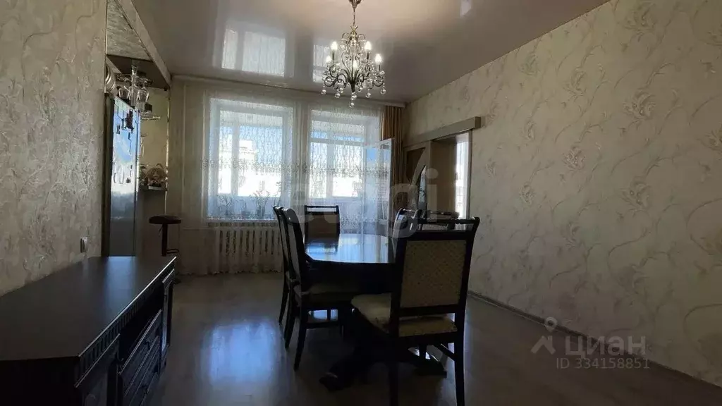 3-к кв. Челябинская область, Чебаркуль ул. Карпенко, 7 (80.3 м) - Фото 1