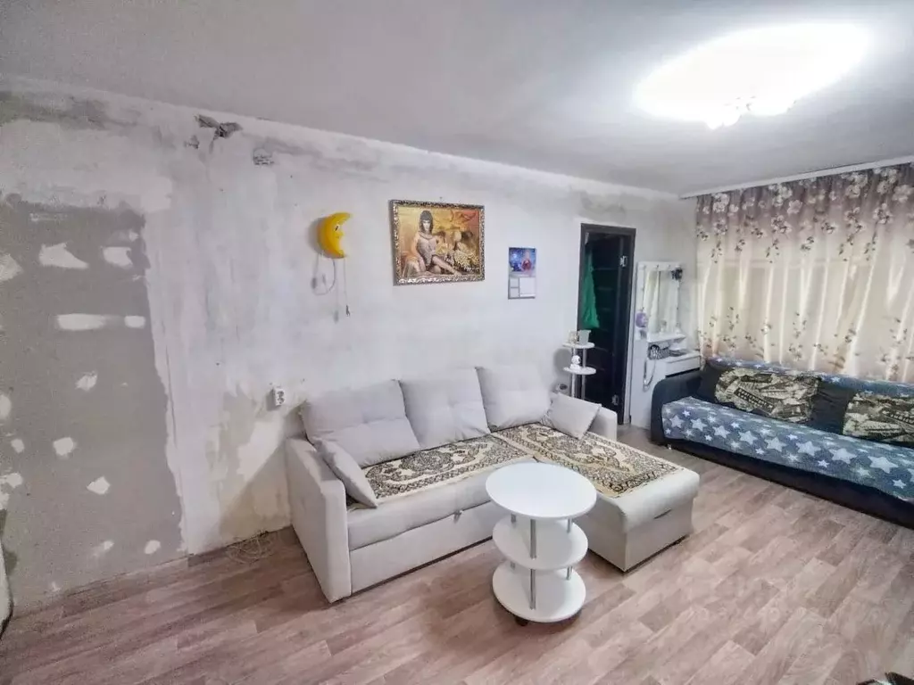 2-к кв. Свердловская область, Асбест ул. Победы, 9 (42.9 м) - Фото 2