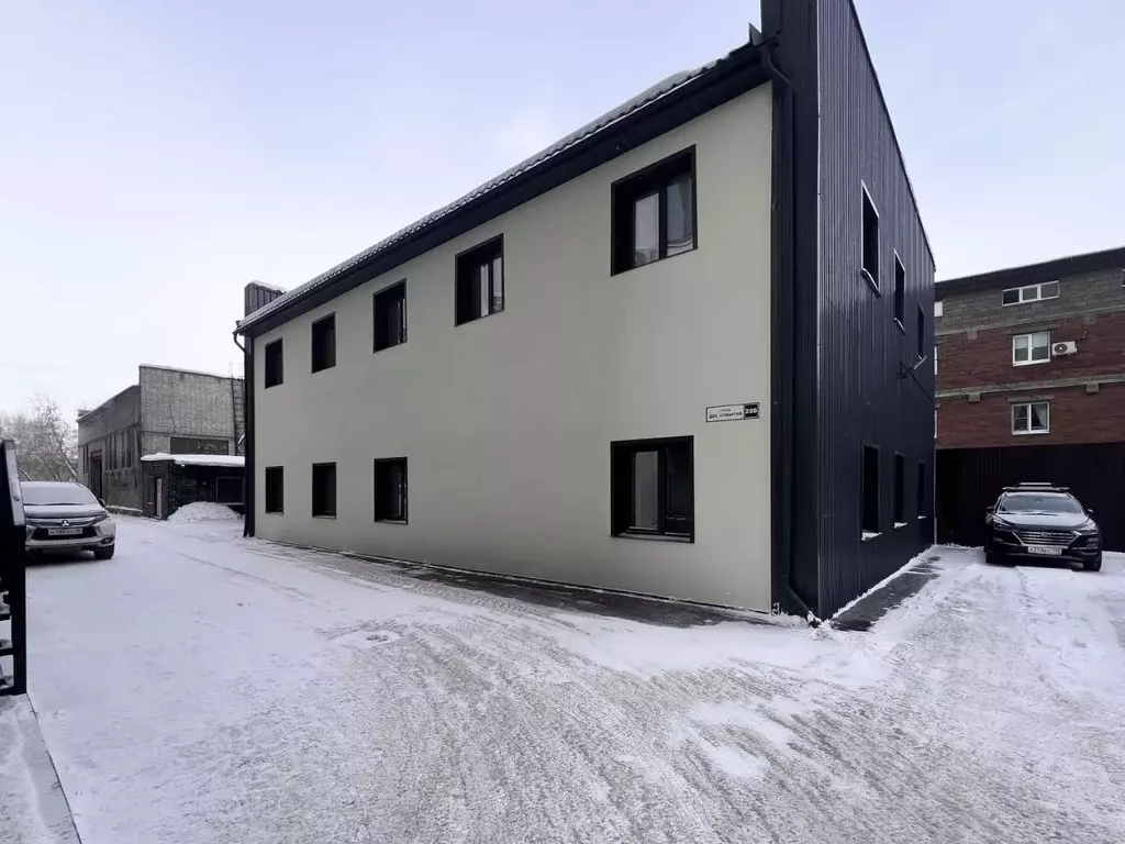 Помещение свободного назначения в Иркутская область, Иркутск ул. ... - Фото 1