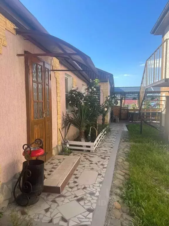 Дом в Краснодарский край, Новороссийск Октябрьская ул., 85 (50 м) - Фото 0