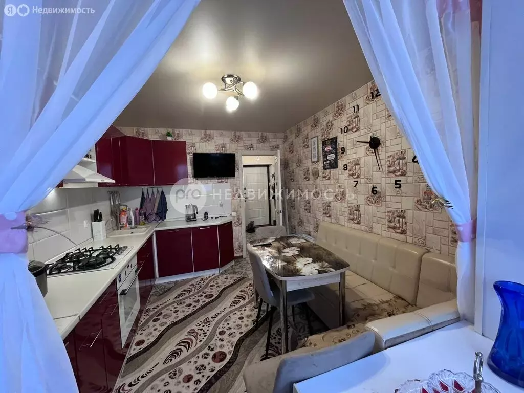 1-комнатная квартира: Рыбное, Крымская улица, 12 (35.6 м) - Фото 2