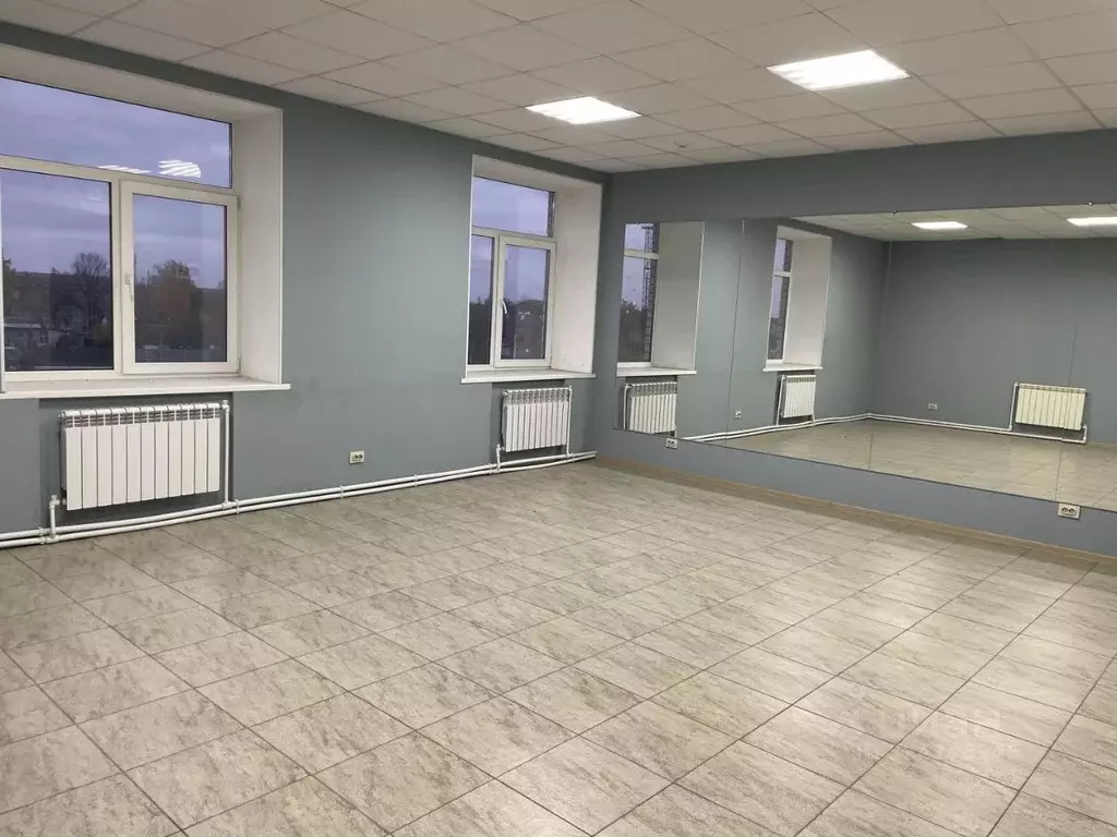 Офис в Брянская область, Брянск ул. Ульянова, 47А (50 м) - Фото 2