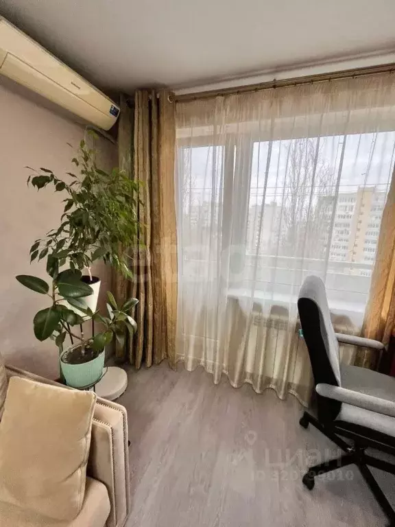 3-к кв. Саратовская область, Саратов ул. Имени В.Н. Симбирцева, 14 ... - Фото 1