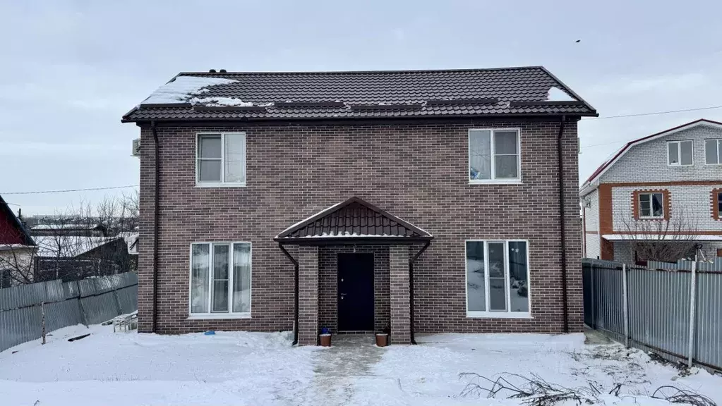 Дом в Волгоградская область, Волгоград ул. Семенова-Тян-Шанского, ... - Фото 1