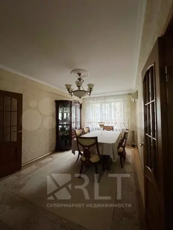 3-к. квартира, 90 м, 3/9 эт. - Фото 1