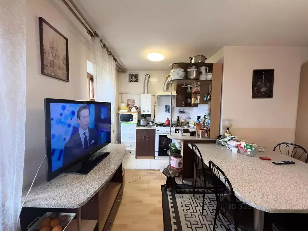 4-к кв. Псковская область, Псков Рижский просп., 52 (69.8 м) - Фото 2