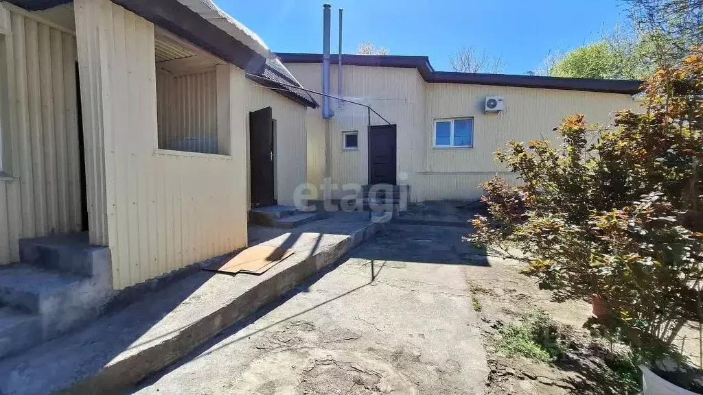 Дом в Ставропольский край, Ставрополь ул. Победы, 22А (140 м) - Фото 1
