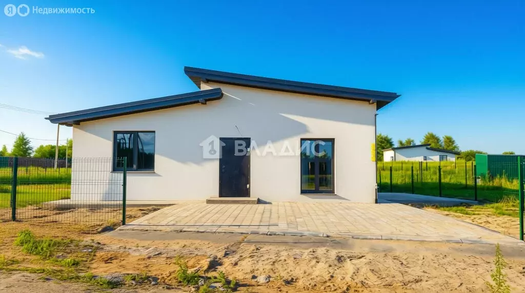 Дом в Калининградская область, Гурьевский муниципальный округ, посёлок ... - Фото 1