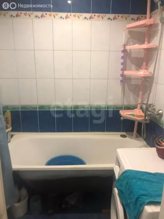 3-комнатная квартира: Ачинск, улица Фрунзе, 9 (60.9 м) - Фото 2