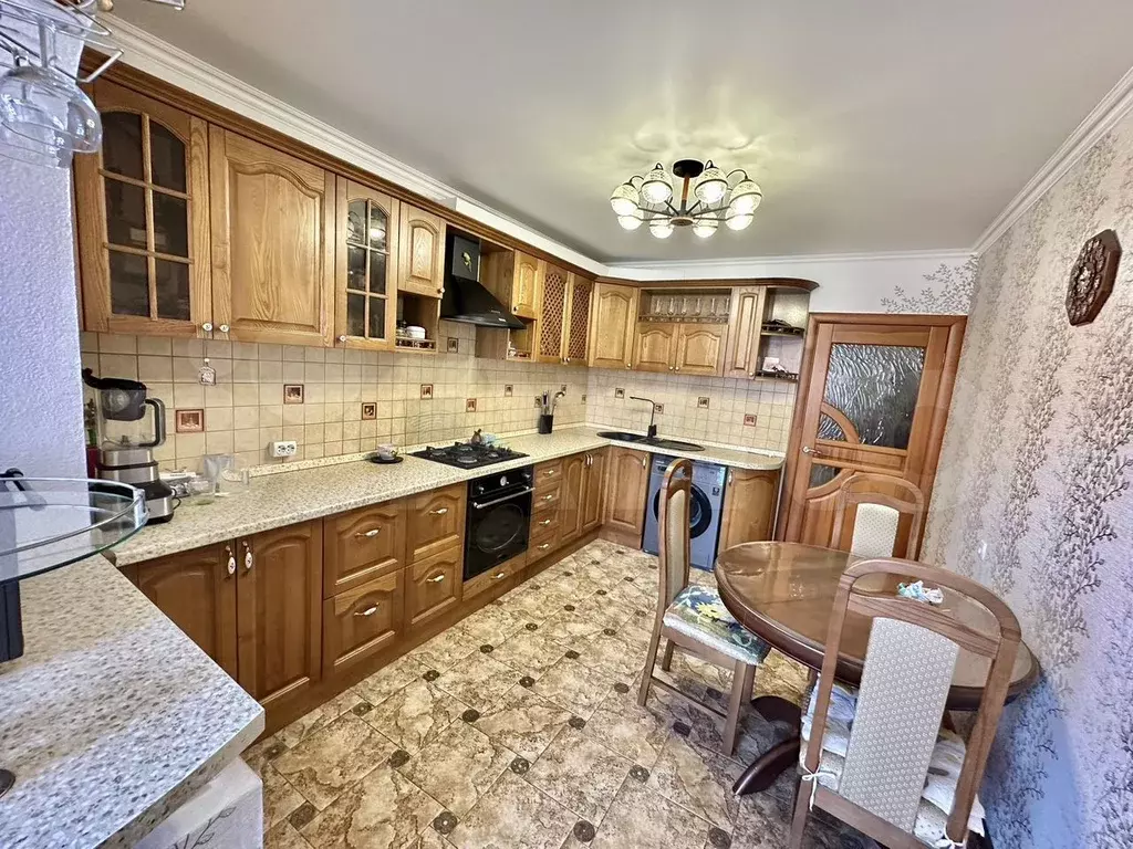 3-к. квартира, 72,4 м, 4/10 эт. - Фото 0