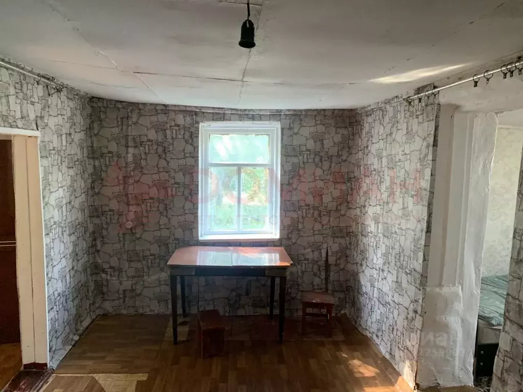 Дом в Ростовская область, Новочеркасск пл. Панфилова, 10 (65 м) - Фото 2