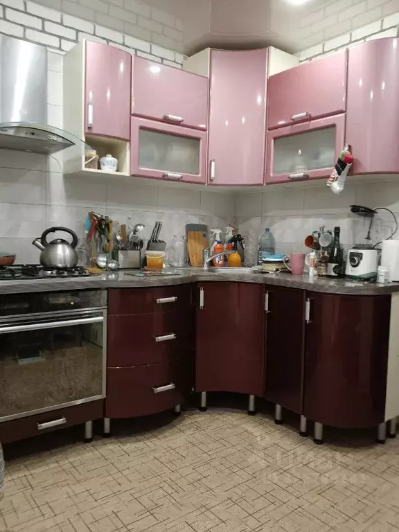 2-к кв. Псковская область, Псков Печорская ул., 5А (53.3 м) - Фото 1