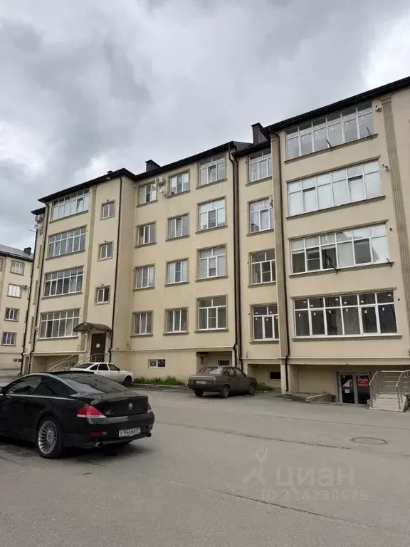 1-к кв. Кабардино-Балкария, Нальчик ул. Солнечная, 8к3 (35.4 м) - Фото 1