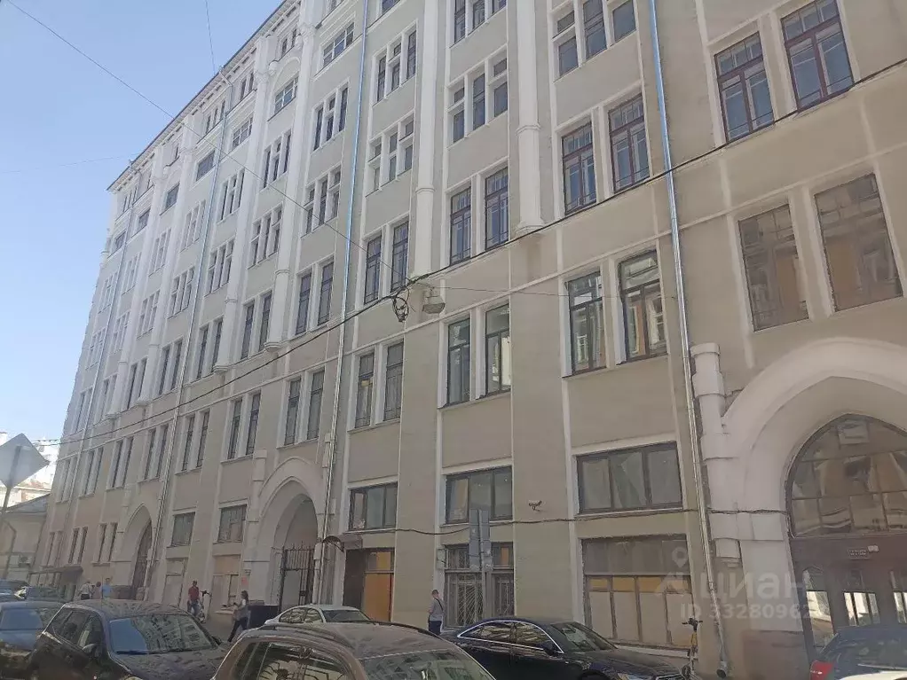 Помещение свободного назначения в Москва Милютинский пер., 20/2С1 (61 ... - Фото 1