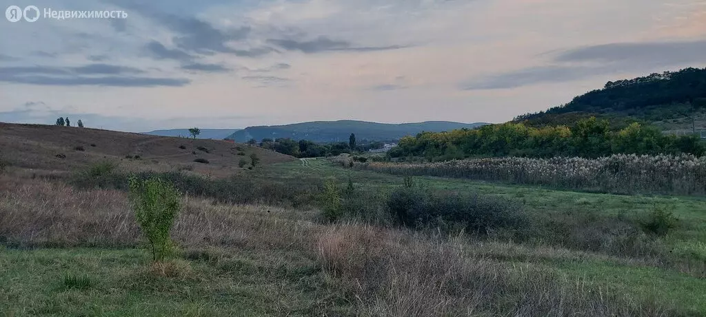 Участок в Бахчисарайский район, Почтовское сельское поселение, село ... - Фото 1