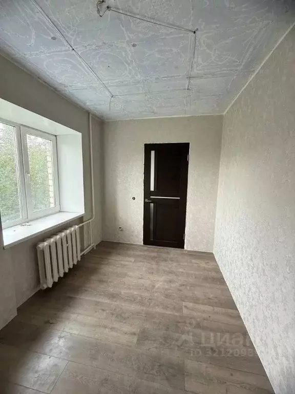 3-к кв. Свердловская область, Среднеуральск ул. Кирова, 22 (59.4 м) - Фото 0