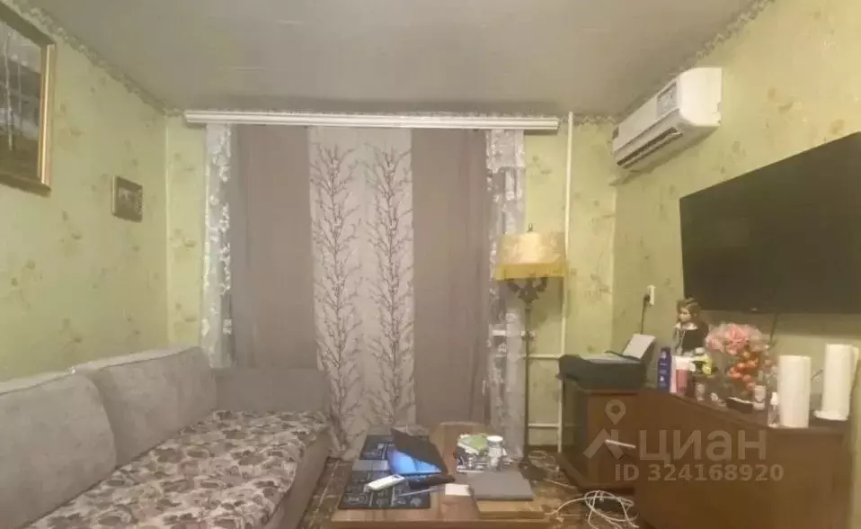 1-к кв. Волгоградская область, Волгоград Удмуртская ул., 8 (32.3 м) - Фото 1