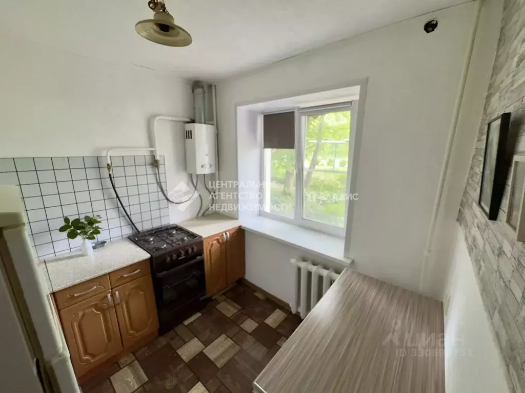 2-к кв. Рязанская область, Рязань ул. Маяковского, 11 (32.0 м) - Фото 2
