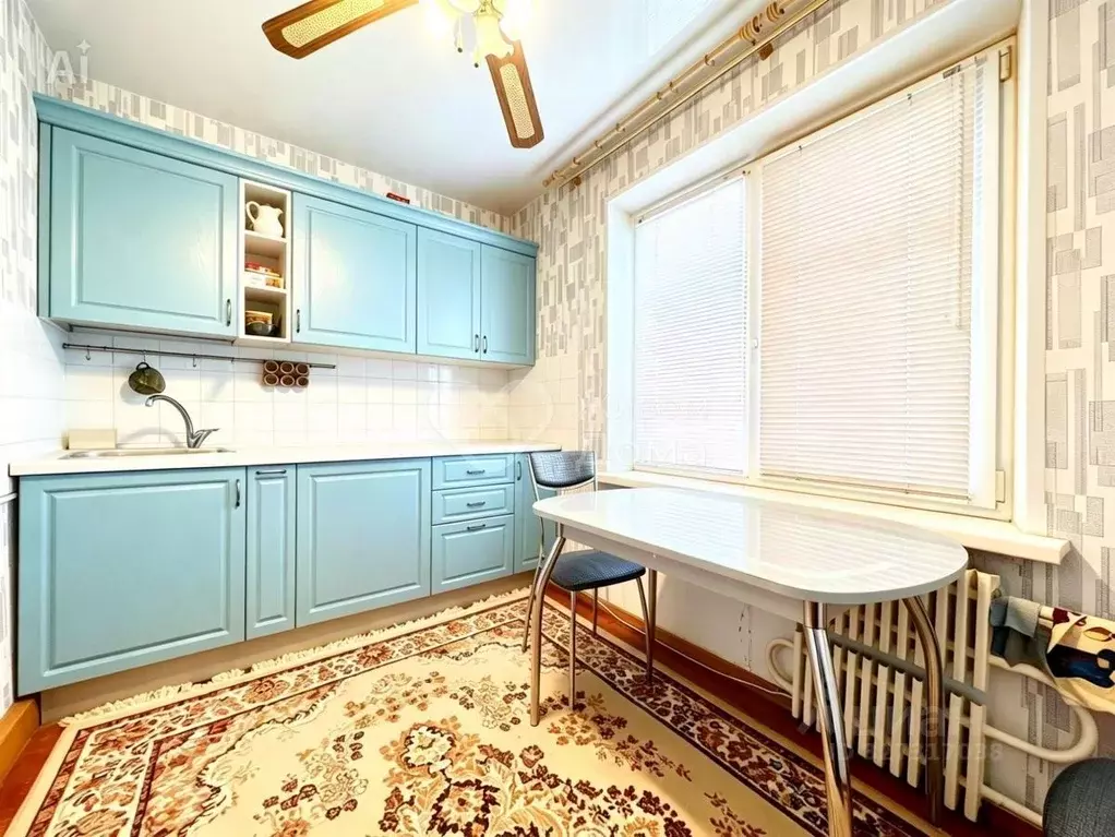 2-к кв. Волгоградская область, Волгоград ул. Ткачева, 16А (50.0 м) - Фото 1