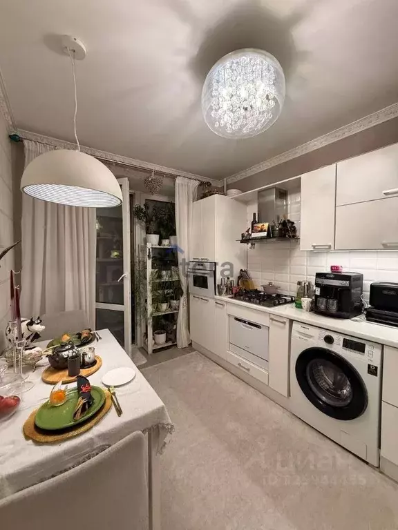 1-к кв. Татарстан, Казань ул. Азата Аббасова, 12 (35.0 м) - Фото 1