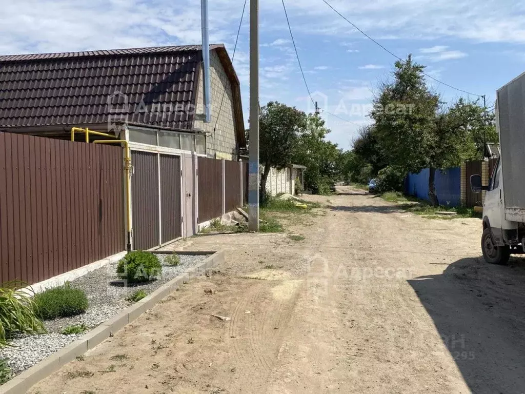 Дом в Волгоградская область, Волгоград Дзержинец СНТ, Алюминиевский ... - Фото 0