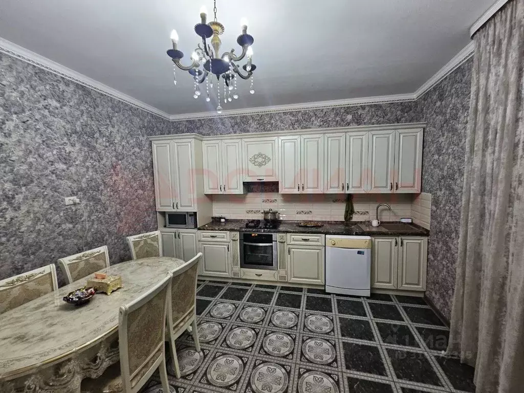 Дом в Ростовская область, Зерноград Интернациональная ул., 42 (120 м) - Фото 0