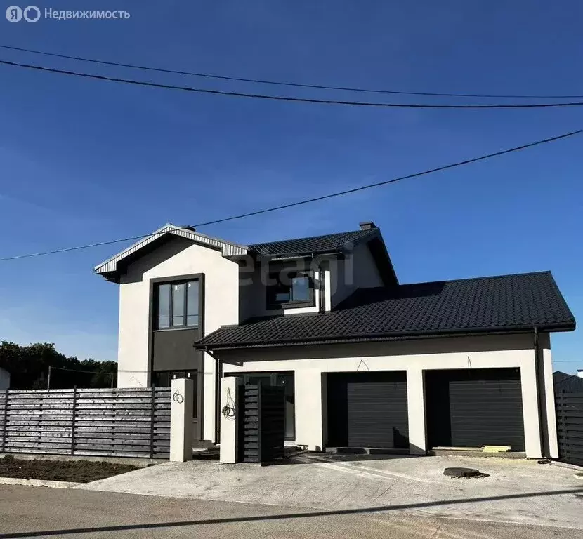 Дом в село Ягодное, Душевная улица (240 м) - Фото 1