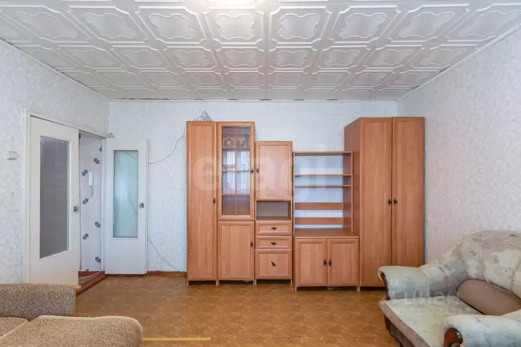 2-к кв. Омская область, Омск просп. Мира, 104 (50.2 м) - Фото 1