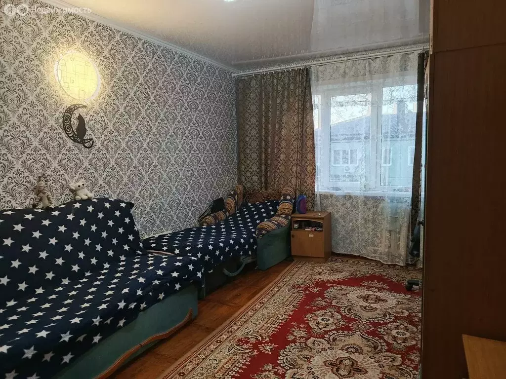 3-комнатная квартира: Лабинск, улица Турчанинова, 192 (69.3 м) - Фото 1