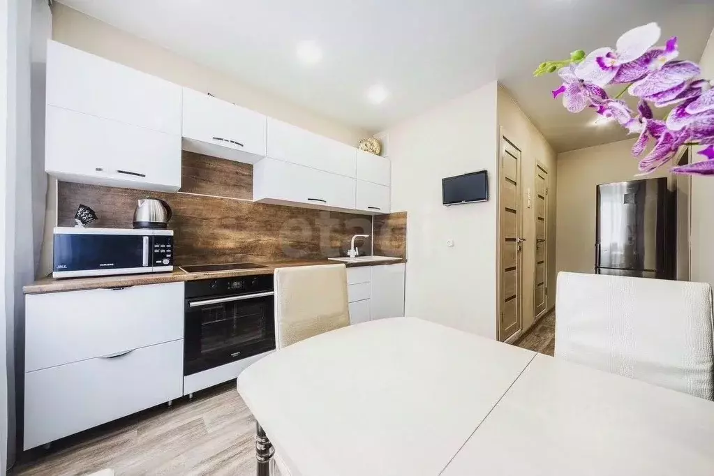 2-к кв. Красноярский край, Красноярск Светлогорская ул., 19 (54.4 м) - Фото 2