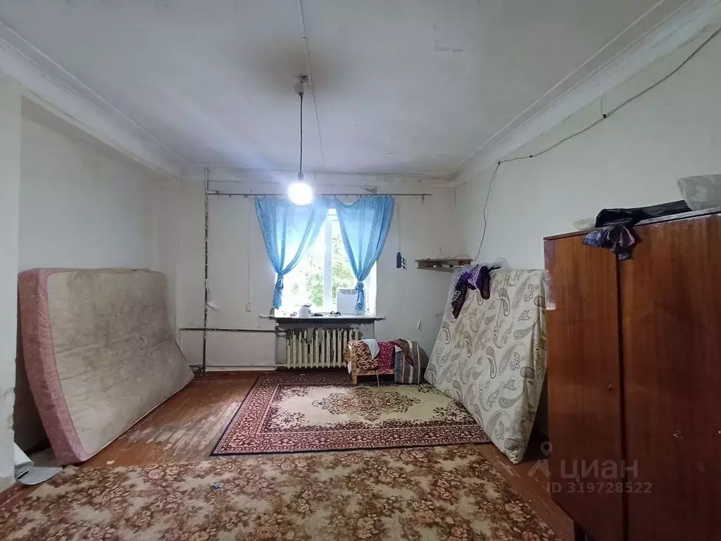 Комната Ленинградская область, Сланцы ул. Ломоносова, 38 - Фото 1