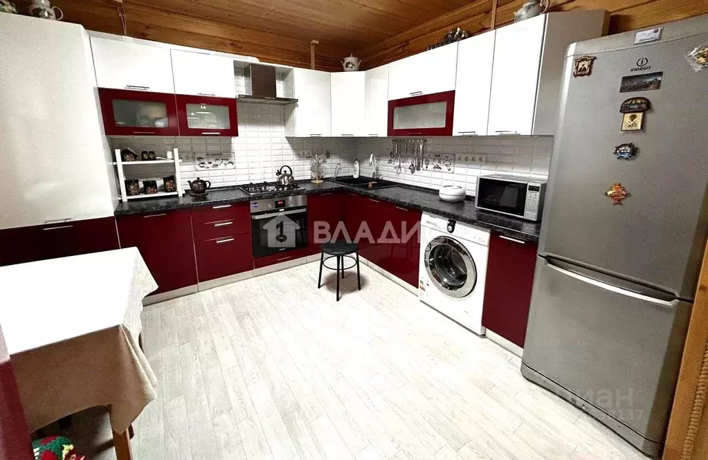 Дом в Калужская область, Калуга городской округ, д. Петрово пер. 3-й ... - Фото 1