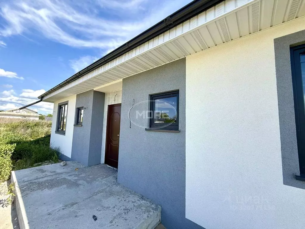 Дом в Калининградская область, Гурьевский муниципальный округ, пос. ... - Фото 0