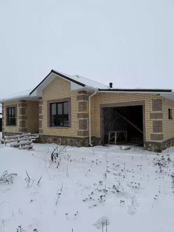 Дом в Белгородская область, Яковлевский муниципальный округ, Яковлево ... - Фото 2