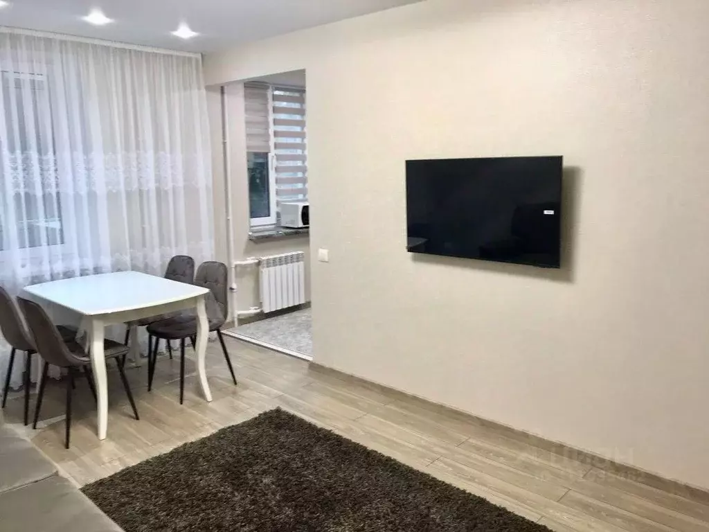 1-к кв. Тюменская область, Тюмень ул. Энергетиков, 50 (42.0 м) - Фото 0