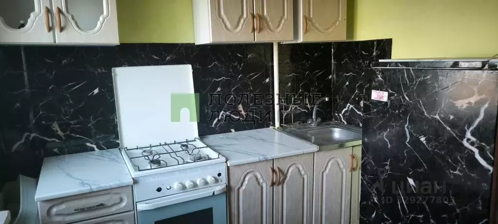 2-к кв. Самарская область, Сызрань ул. Жуковского, 31 (42.4 м) - Фото 1