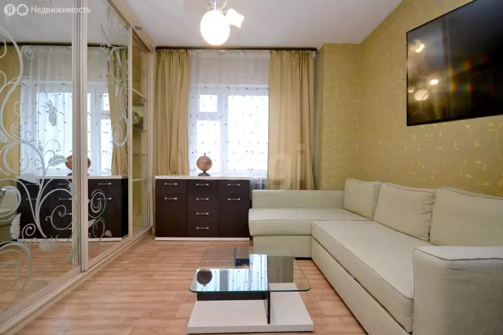 1-комнатная квартира: Якутск, улица Фёдора Попова, 17 (35.9 м) - Фото 1