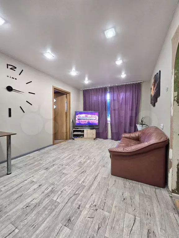 3-к. квартира, 53 м, 2/9 эт. - Фото 1