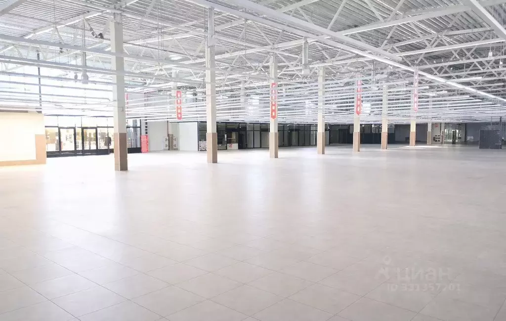 Помещение свободного назначения в Ленинградская область, Луга ... - Фото 2