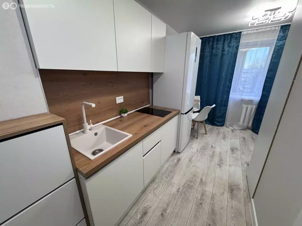 Квартира-студия: Воронеж, улица 20-летия Октября, 105/1 (13.8 м) - Фото 1