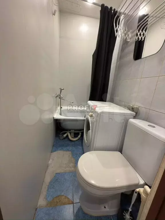 Комната 18 м в 4-к., 1/5 эт. - Фото 0