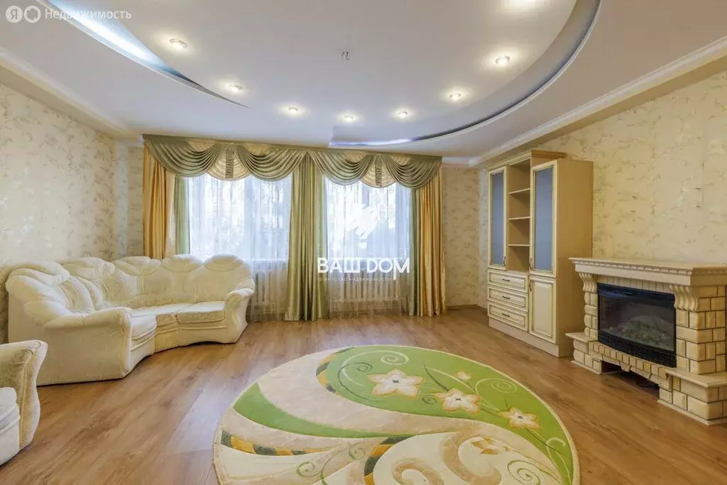 3-комнатная квартира: Брянск, микрорайон Московский, 38/1 (112 м) - Фото 1